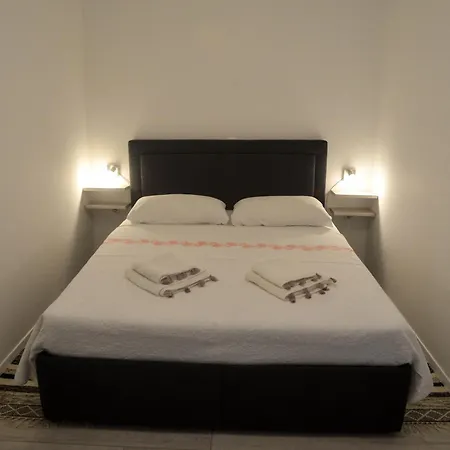 Mavra-kukljica Apartment *